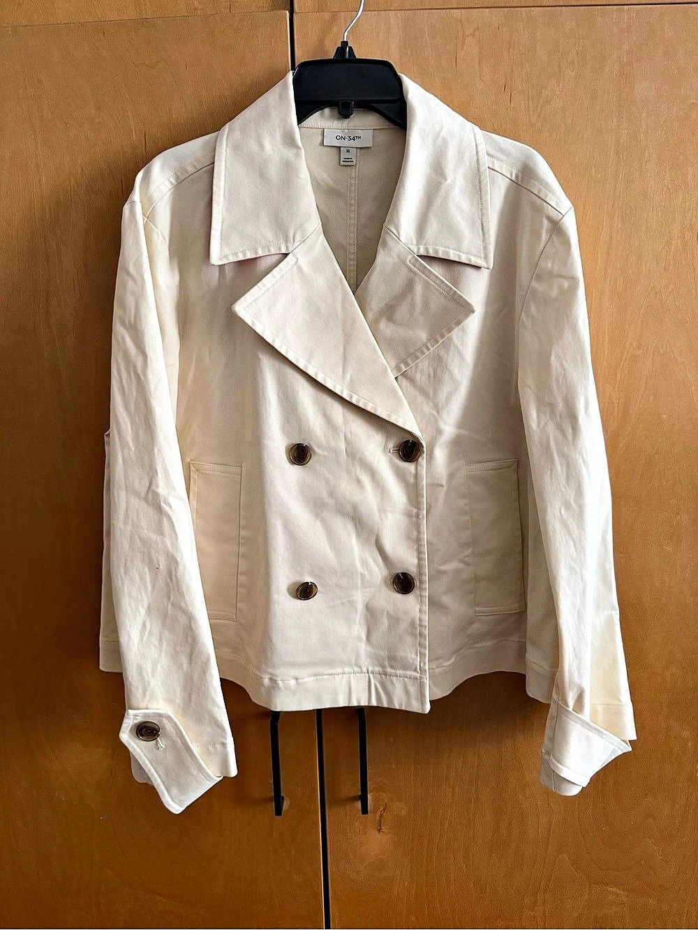 ON-34TH Cotton Trench Jacket in White & Pink XL Like New